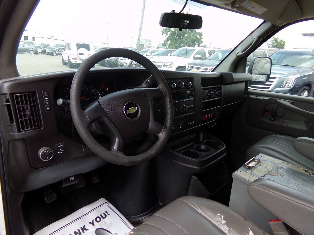 Used 2015 Chevrolet Express 2500 RWD image 58