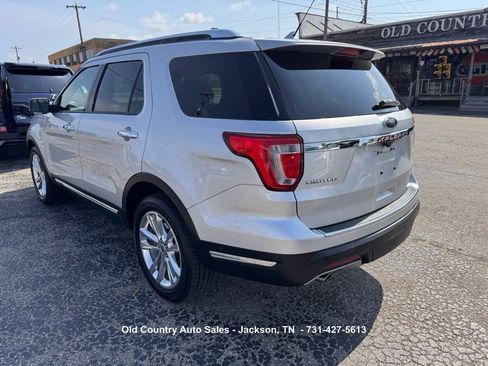 Used 2019 Ford Explorer Limited w/ Ford Safe & Smart Package AWD/4WD image 8