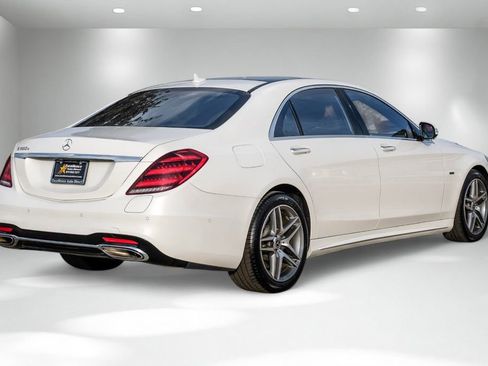 Used 2019 Mercedes-Benz S 560e w/ AMG Line Exterior image 10