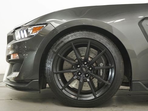 Used 2016 Ford Mustang Shelby GT350 w/ Technology Package RWD image 25