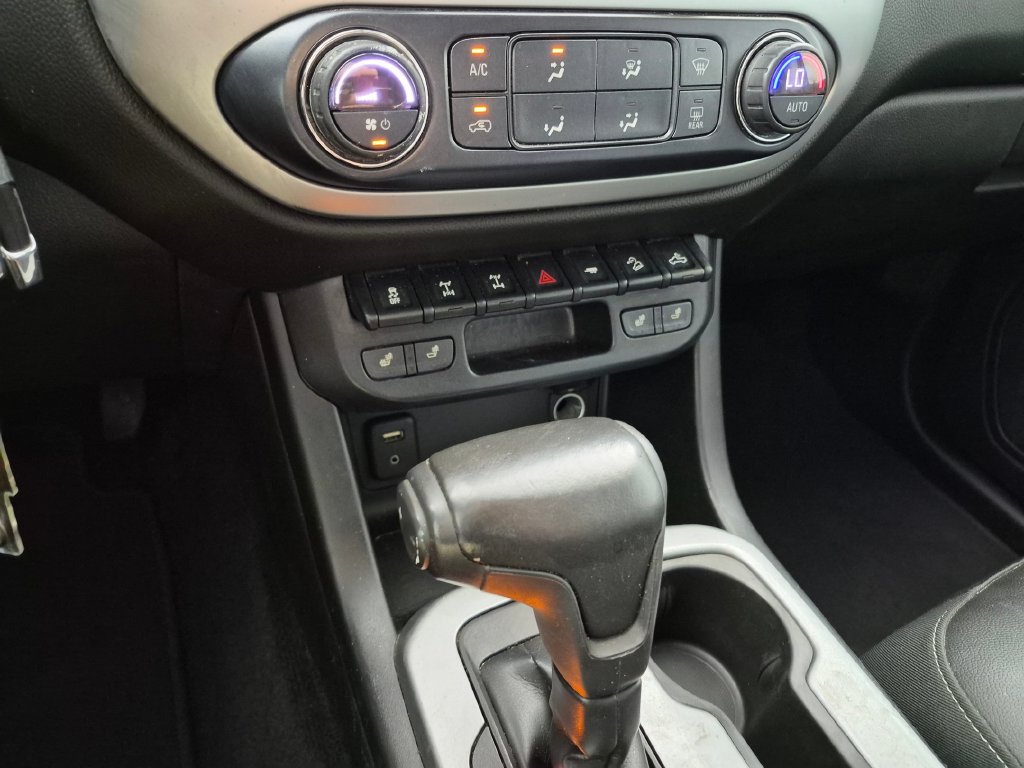 Used 2018 Chevrolet Colorado ZR2 AWD/4WD image 21