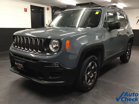 Used 2017 Jeep Renegade Sport w/ Power & Air Group AWD/4WD image 5