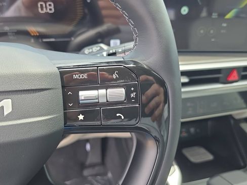 New 2026 Kia Sorento EX FWD image 31