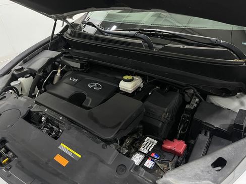 Used 2019 INFINITI QX60 Luxe w/ Essential Package image 29