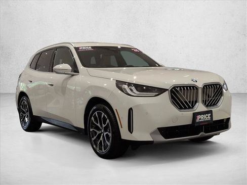 Certified 2026 BMW X3 xDrive30 w/ Convenience Package AWD/4WD image 3