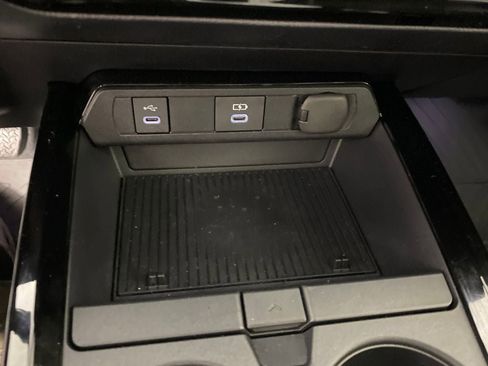 New 2025 Toyota Prius image 23