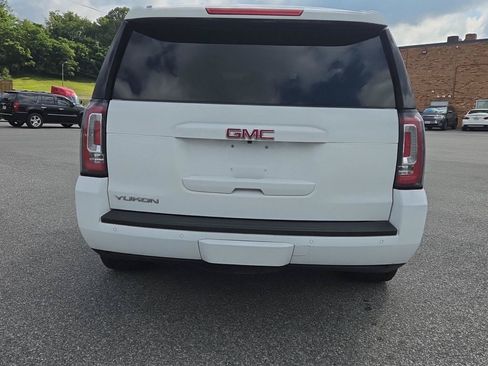 Used 2018 GMC Yukon SLT w/ Open Road Package AWD/4WD image 4