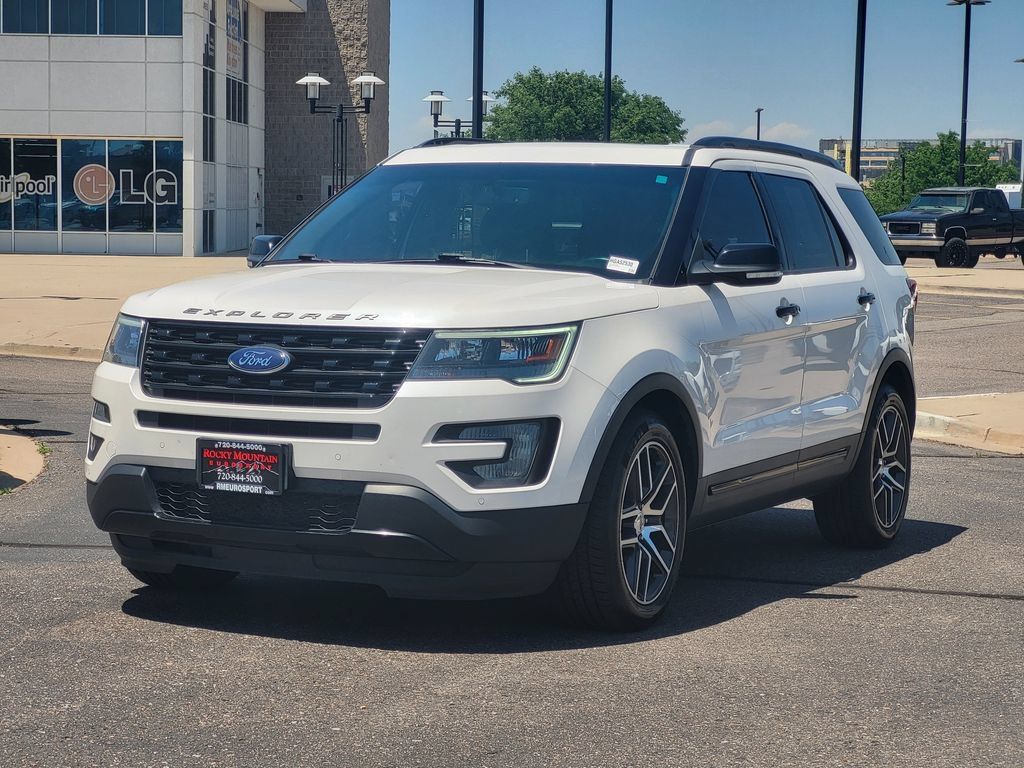 Used 2017 Ford Explorer Sport AWD/4WD image 8