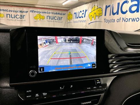 Used 2025 Toyota Camry LE FWD image 19
