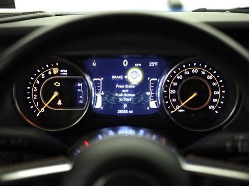 Used 2023 Jeep Gladiator Mojave w/ Cold Weather Group image 14