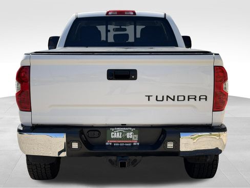 Used 2015 Toyota Tundra SR5 w/ TRD Off Road Package AWD/4WD image 8