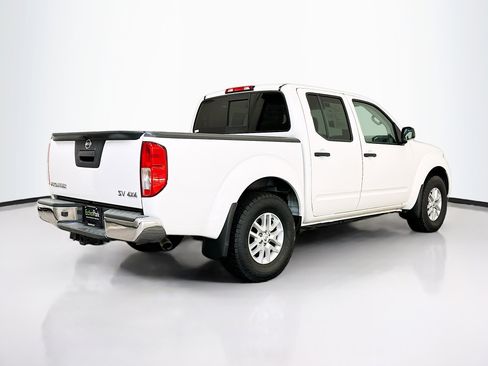 Used 2019 Nissan Frontier SV image 9