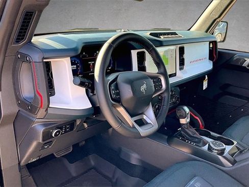 New 2025 Ford Bronco Heritage Edition image 5