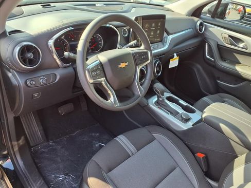New 2026 Chevrolet Blazer LT image 8
