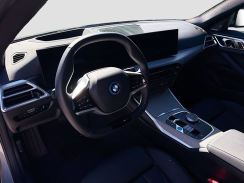 Used 2025 BMW i4 eDrive40 w/ Premium Package image 27