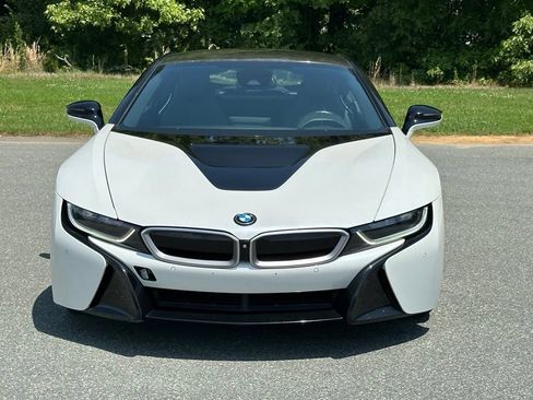 Used 2015 BMW i8 AWD/4WD image 11