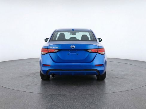 Used 2025 Nissan Sentra SV FWD image 7
