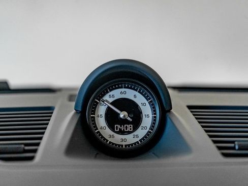 Certified 2024 Porsche 911 Carrera 4S image 22