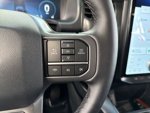 Used 2025 Ford F150 Lightning Flash image 41