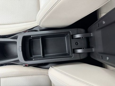 Used 2023 Buick Encore GX Select FWD image 27