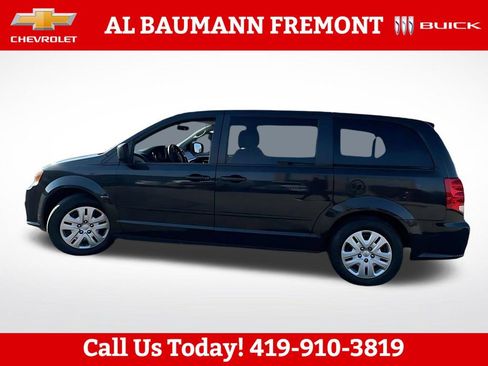 Used 2016 Dodge Grand Caravan SE w/ Quick Order Package 29E SE FWD image 12