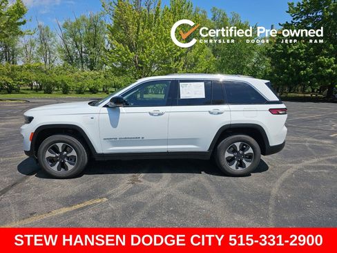 Used 2022 Jeep Grand Cherokee Limited 4xe w/ Luxury Tech Group II AWD/4WD image 1