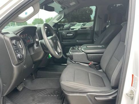 Used 2021 Chevrolet Silverado 1500 Custom Trail Boss w/ Safety Confidence Package AWD/4WD image 15