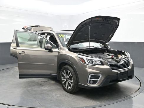 Used 2019 Subaru Forester Limited image 35