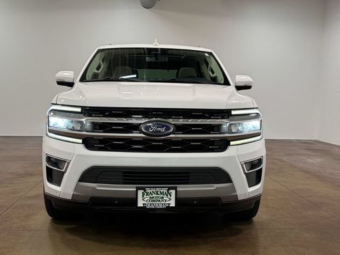 Used 2024 Ford Expedition Limited AWD/4WD image 29