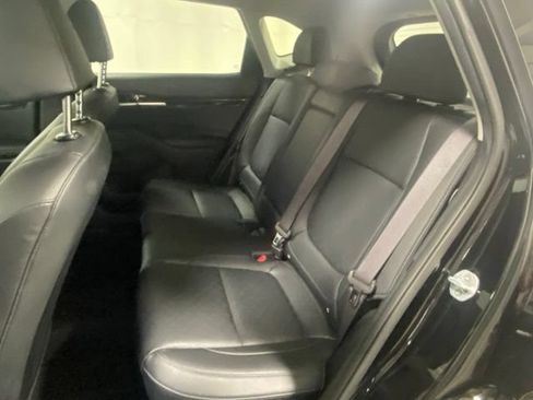 Used 2021 Kia Seltos SX w/ SX Sunroof Package AWD/4WD image 14