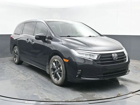 Used 2022 Honda Odyssey Elite image 2