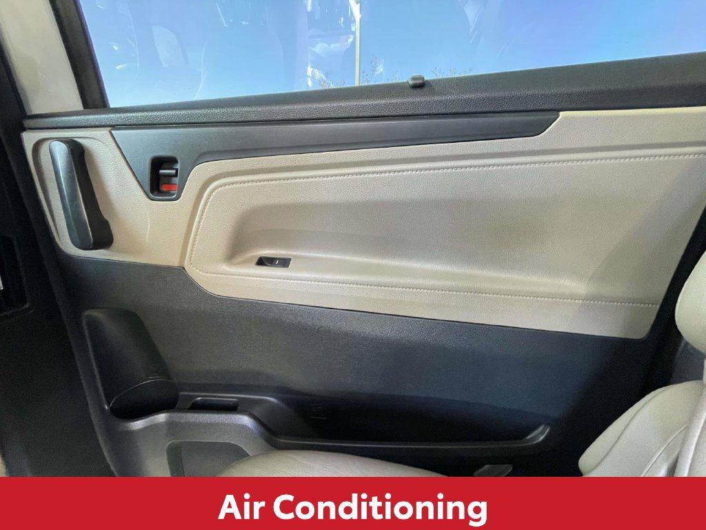 Used 2022 Honda Odyssey EX-L image 13