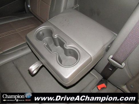 Certified 2025 Chevrolet Silverado 2500 High Country w/ High Country Premium Package image 33