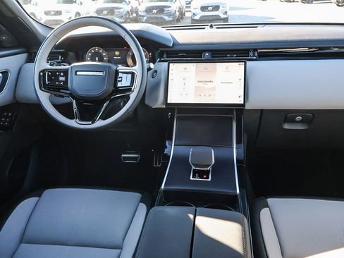 New 2026 Land Rover Range Rover Velar Dynamic SE image 23