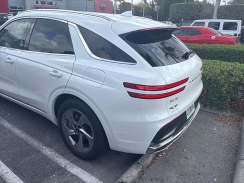 Used 2026 Genesis GV70 2.5T image 3