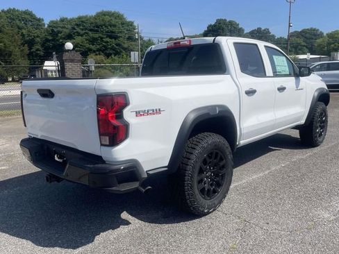 New 2026 Chevrolet Colorado Trail Boss AWD/4WD image 3