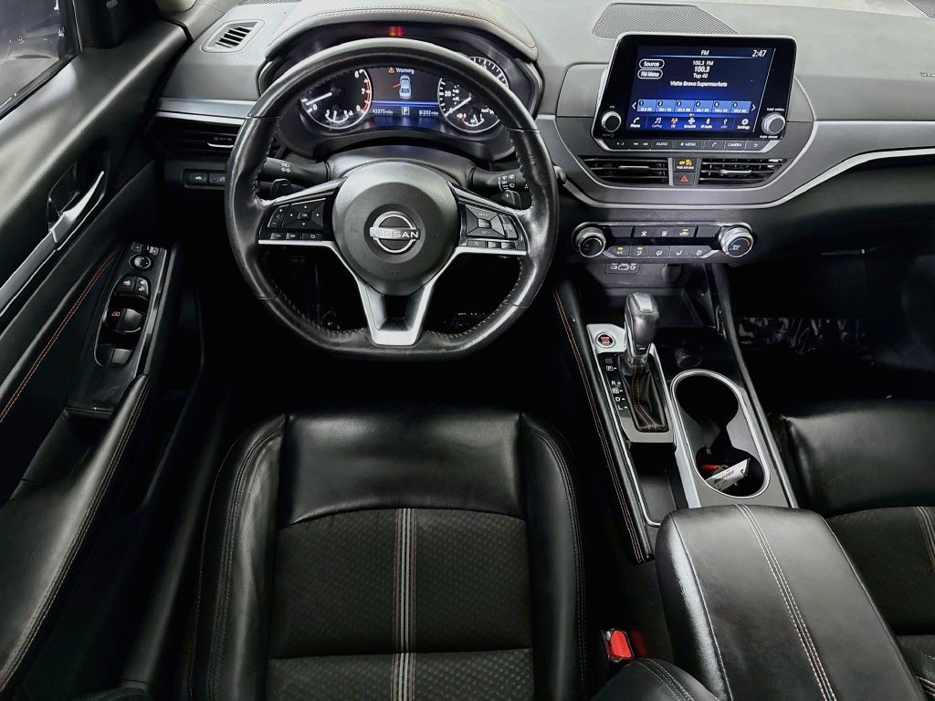 Used 2023 Nissan Altima 2.5 SR FWD image 16
