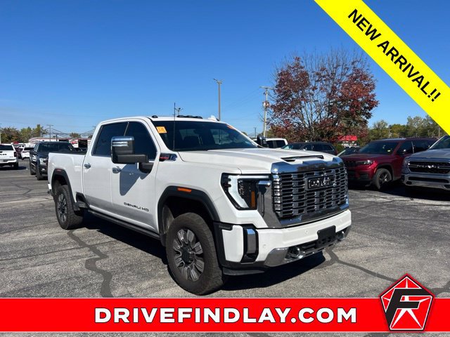 Used 2025 GMC Sierra 2500 Denali w/ Denali Reserve Package AWD/4WD image 3
