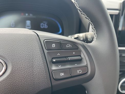 New 2025 Hyundai Venue Limited image 26