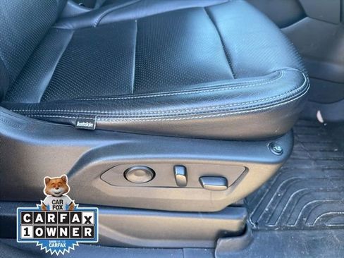 Used 2024 GMC Yukon SLE w/ Gmc Pro Safety Plus Package image 9