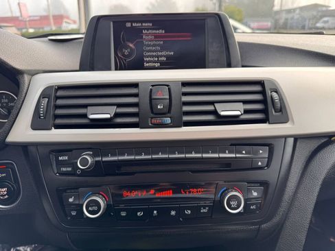 Used 2015 BMW 320i Sedan image 29