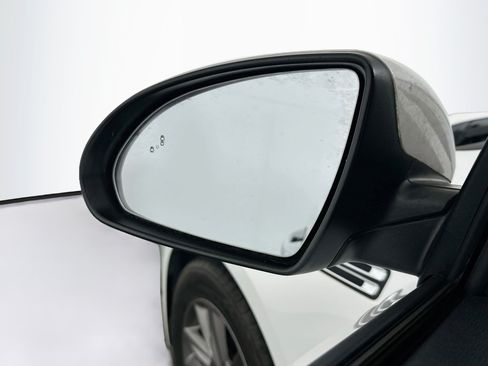 Used 2020 Kia Optima LX FWD image 16