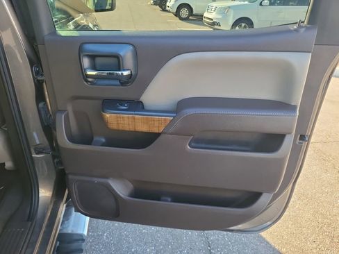 Used 2014 GMC Sierra 1500 SLT w/ SLT Crew Cab Value Package image 39