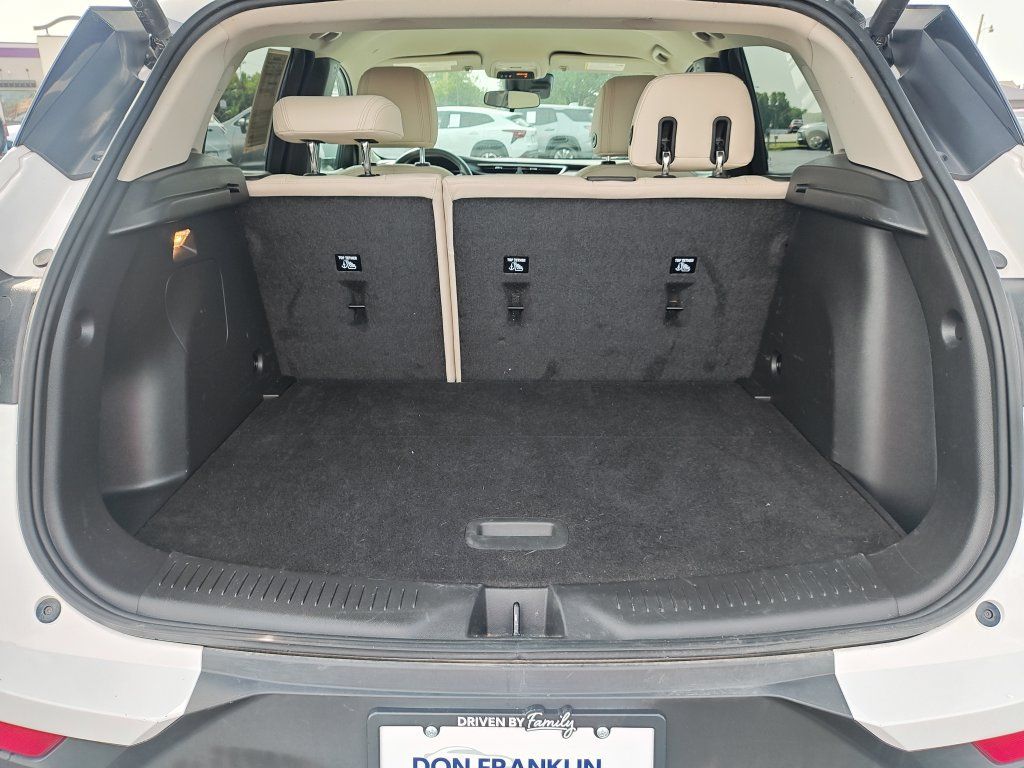 Used 2022 Buick Encore GX Select FWD image 9