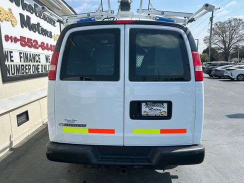 Used 2017 Chevrolet Express 2500 w/ Cold Climate Package image 7