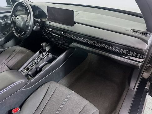 Certified 2024 Honda Accord Sport image 31