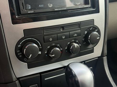 Used 2006 Dodge Magnum R/T w/ Convenience Group II image 19