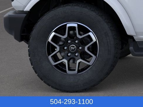New 2026 Ford Bronco Outer Banks AWD/4WD image 23