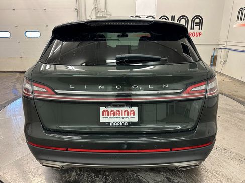 Used 2022 Lincoln Nautilus Reserve w/ Equipment Group 201A image 14