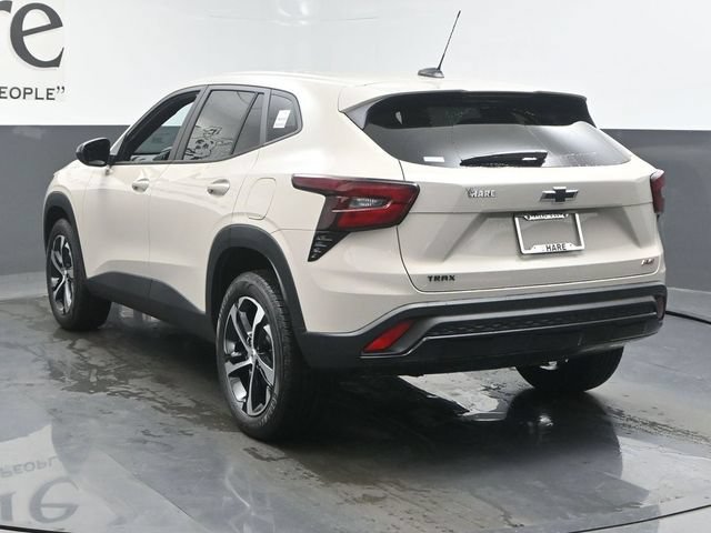 New 2026 Chevrolet Trax RS FWD image 14